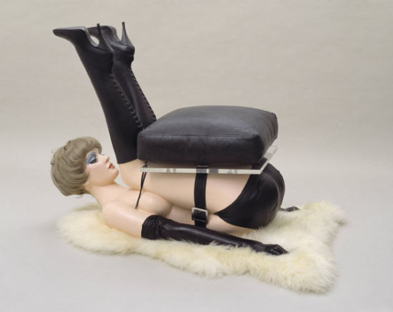 Allen Jones做的“性感”雕塑