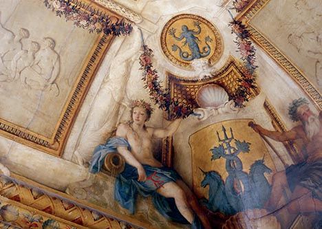 厄斯塔什·勒·叙厄尔于1652年左右所作的壁画被毁。