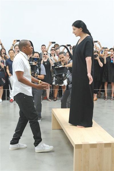 The Rapper Is Present （说唱者在场）