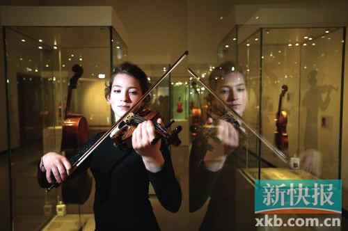 2013年6月12日，英国首届提琴展在牛津开幕，本次展览展出了21件著名小提琴与大提琴，将持续至8月11日。CFP供图