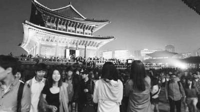 韩国景福宫成夜间游乐场