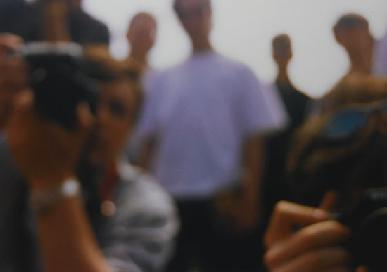 Mikki所拍摄的好奇的观众