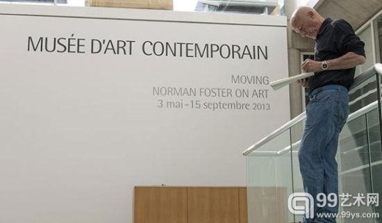 福斯特亲自策划在法国尼姆现代艺术馆的展览