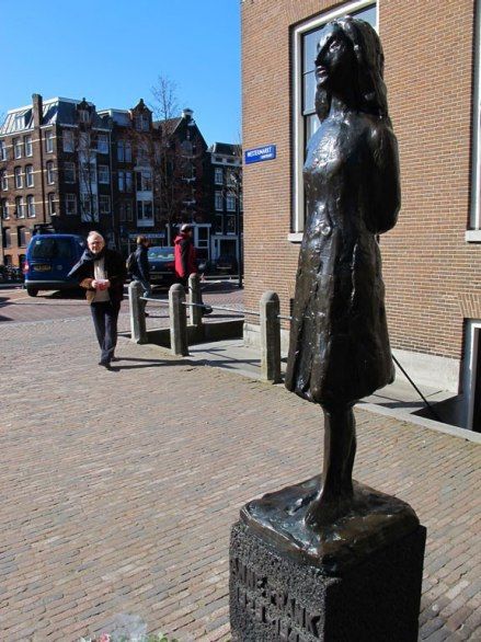 《安妮·弗莱克》