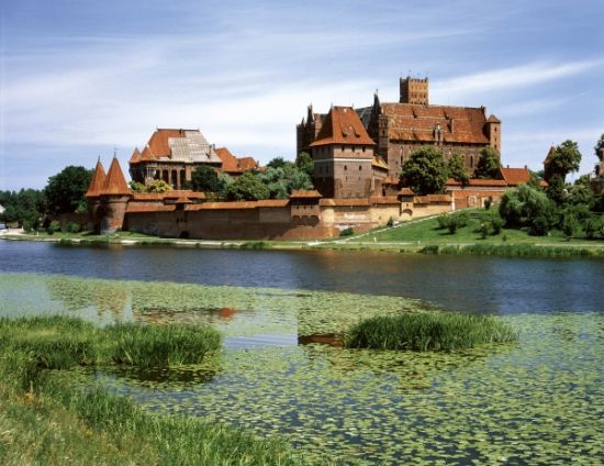 建于13世纪的波兰马尔堡城堡