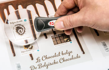比利时推出的巧克力邮票不但有巧克力气味，还有巧克力“口味”。