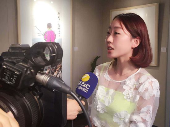 组委会工作人员接受陕西电视台记者采访