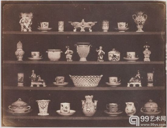 3.William Henry Fox Talbot, Study of China, 1844