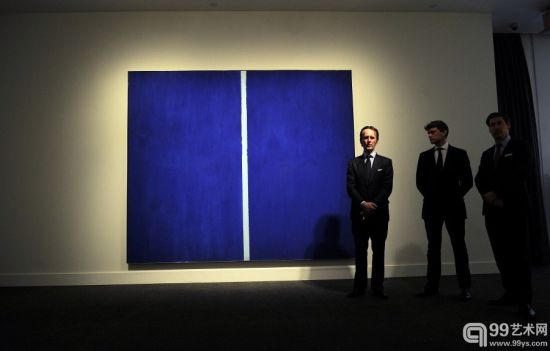 巴内特·纽曼德《Onement VI》在2013年5月3日在纽约苏富比印象派及现代艺术销售预览会上