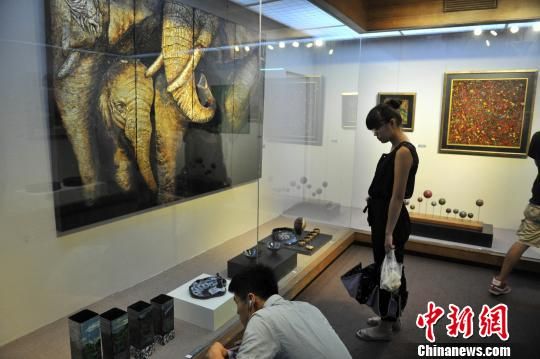 两岸漆艺展在福建省博物馆举行