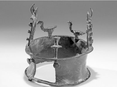 铜器时代皇冠在美国首展