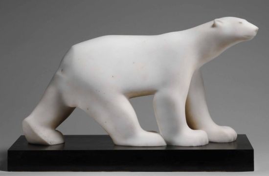 蓬朋(Pompon)的《北极熊》（约创作于1923年）。