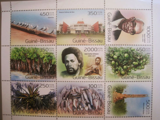 纪念邮票上有卡布拉尔和施瓦茨的画像