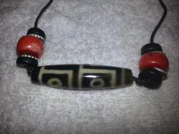 天珠饰品 图片由受访者提供