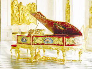 史上最昂贵的钢琴“路易十五”