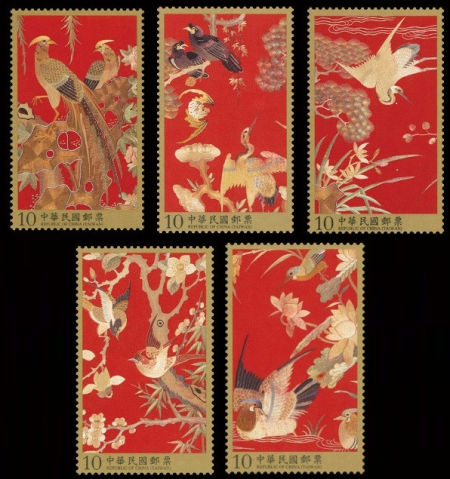 清代刺绣邮票 图片来源于网络 新浪收藏配图