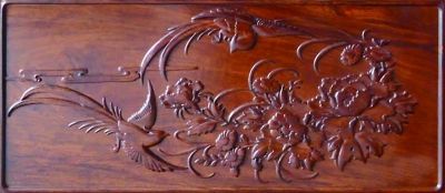 红木家具雕刻：凤穿牡丹图案