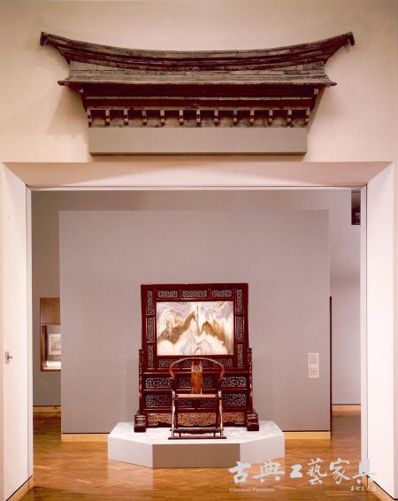 美国明尼阿波利斯艺术博物馆陈列的黄花梨镶大理石插屏式巨形座屏风