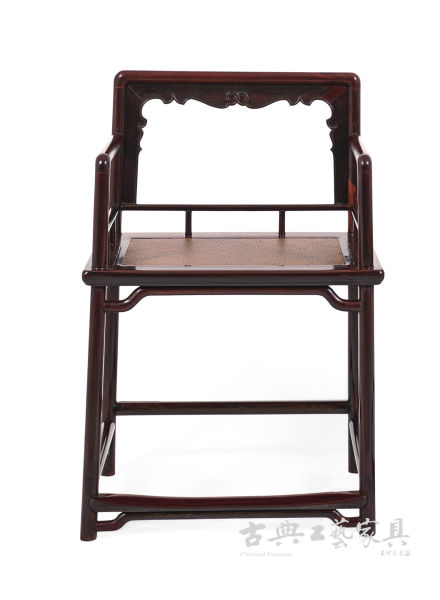 紫檀券口靠背玫瑰椅成对 长55.6厘米 宽45厘米 高83.8厘米 意大利 帕多瓦(Padowa) 霍艾博士藏品