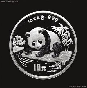 2012年一盎司熊猫银币。