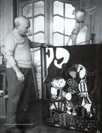 毕加索与其作品《两个小孩》1955年摄