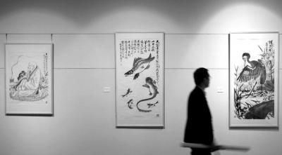2014年，齐白石及其弟子书画作品在东京展出。(资料图片)