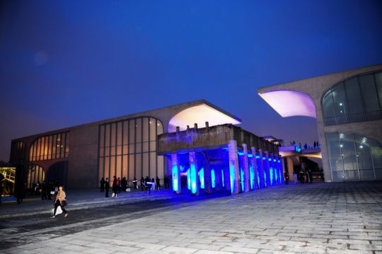 　　龙美术馆西岸馆