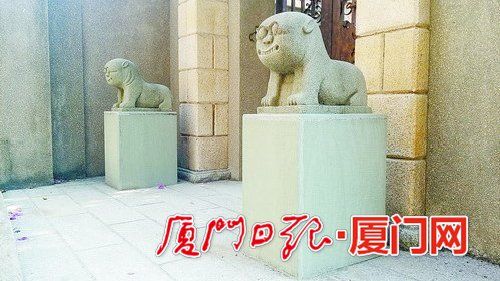 这对“神兽”萌萌哒。