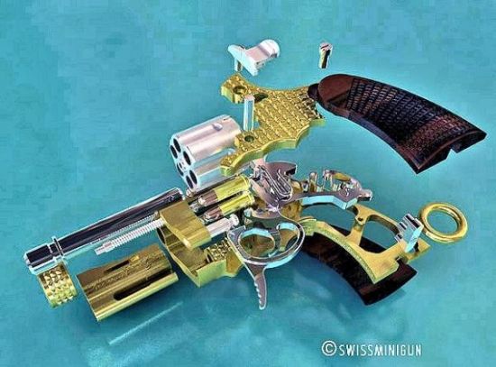 　如果需要，瑞士迷你枪公司也可以制造18K金版的迷你手枪，它也可以发射