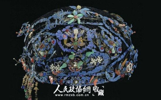 点翠钿子，清，高17cm，直径24cm。清宫旧藏