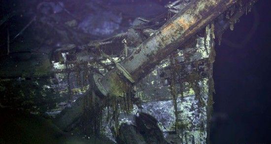 英国二战沉船中捞出100吨银币 价值5000万美元