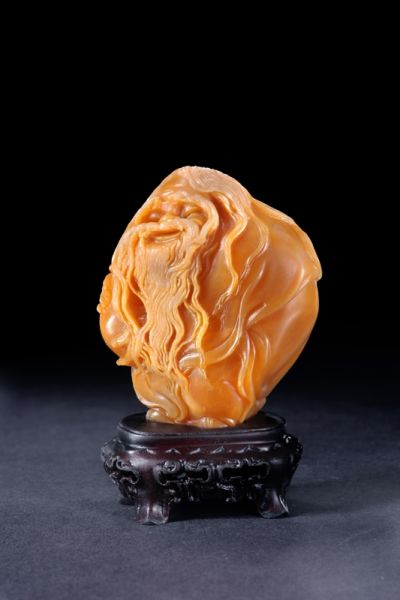 林东刻田黄石48克