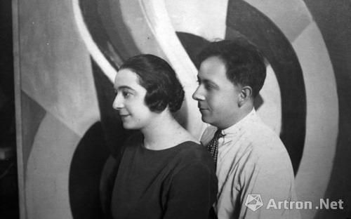 　罗伯特和索尼娅·德洛奈夫妇(Robert Delaunay，Sonia Delaunay)