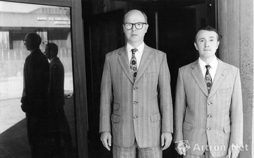 吉尔伯特和乔治(Gilbert and George)