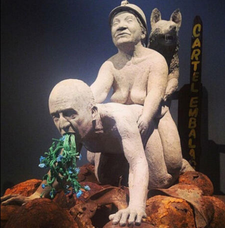 伊涅斯·杜杰克(Ines Doujak)作品《高级时装4》