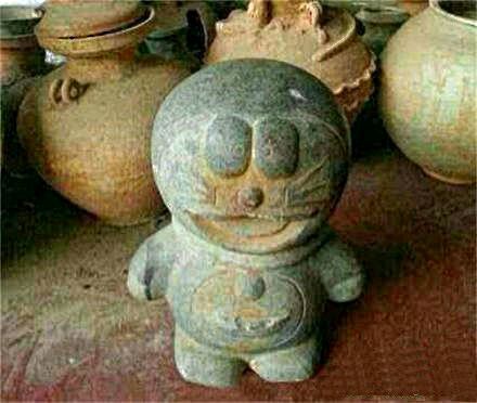 哆啦A梦，青铜版的！