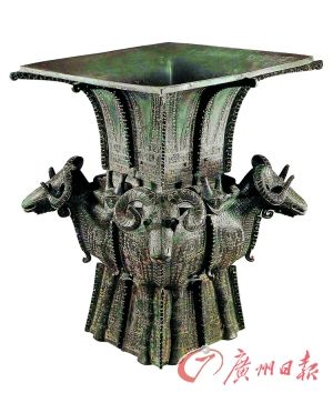 商 四羊方尊（中国国家博物馆藏）