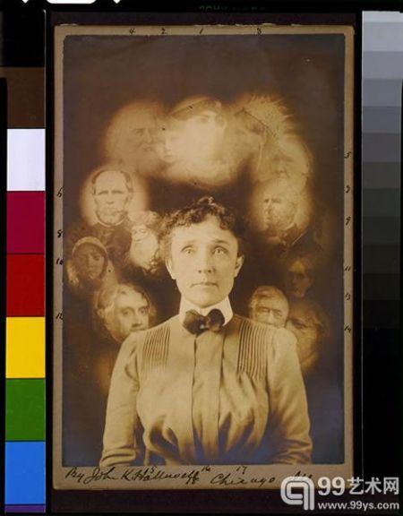 　　1901年，S.W。弗里斯(S. W. Fallis)在通灵时所照的“灵异”照片。这其实是两次曝光或开孔叠加合成的结果。(国会图书馆)