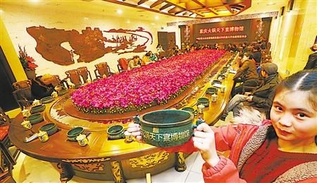 可容纳46人就餐的包厢 本组图片由首席记者 钟志兵 摄