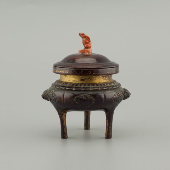 明代铜漆金三足香炉