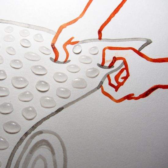 　　捏泡泡，真是位贴近生活的艺术家，捏！