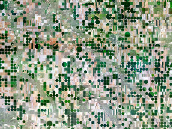 　美国堪萨斯州中心点灌溉区