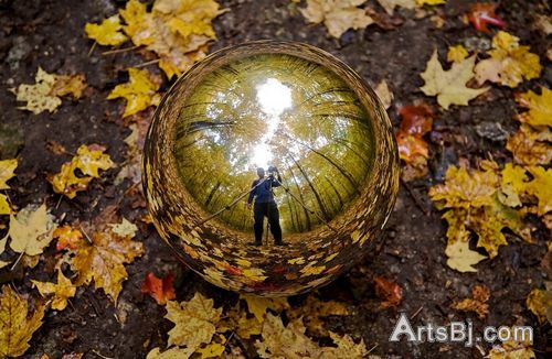 没有人比摄影师更懂得自拍