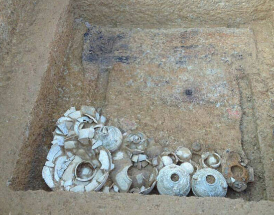 安吉县发掘清理两座东汉早期墓葬 