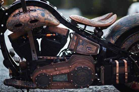 波兰艺术家推出纹身摩托车广获赞