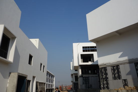 在建中的可一画家村