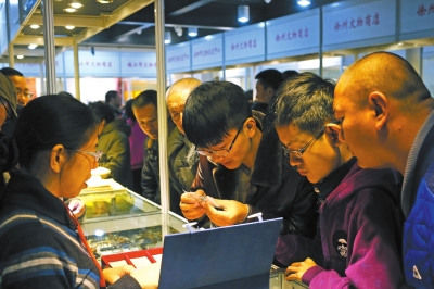 古董珍玩汇聚北京琉璃厂