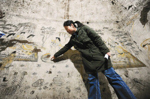 韩休墓墓室里的乐舞图是近10年内发现的最完整的乐舞图