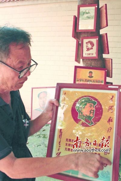 黄春生把一生积蓄都花在了收藏上。