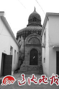 北国网、辽沈晚报记者 康馨月位于沈阳西塔地区图们路的“东正教堂”如今掩藏在周边的低矮建筑中。资料片